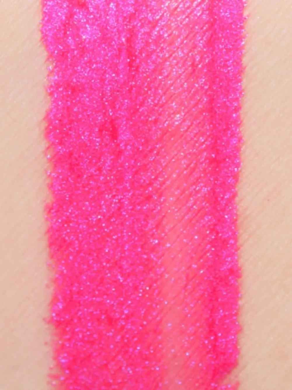 ORIGINAL | MAC Cosmetics Oh, Sweetie Lip Glass | Raspberry Cream - Picture 2 of 7